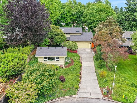3rd image of 11306 NE 34th Ct