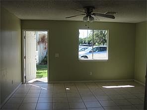 2nd image of 589 13th Pl
