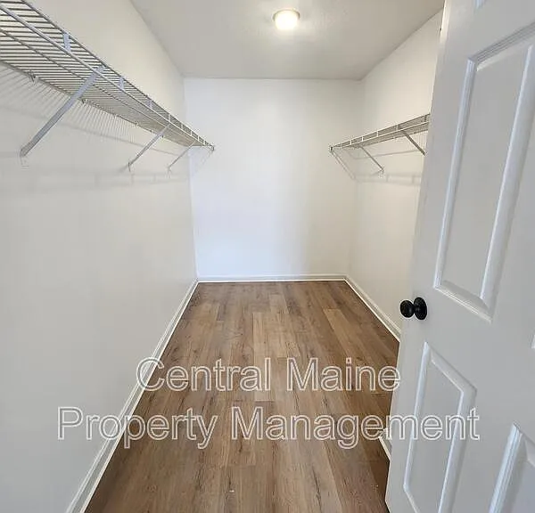 39 Northern Avenue Hts #5 — Photo 10