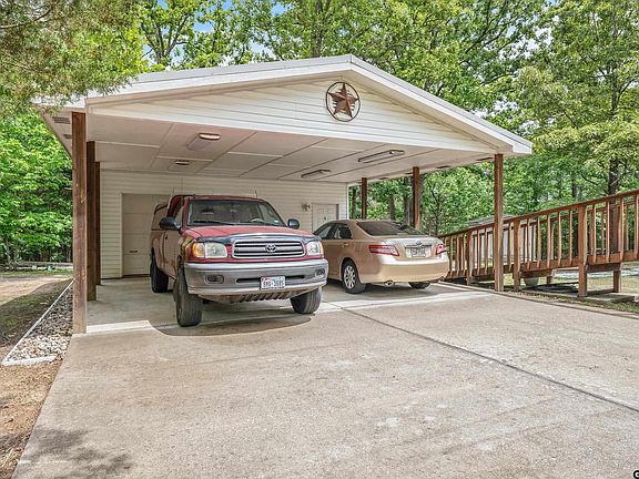 5th image of 13545 Flagstaff Dr