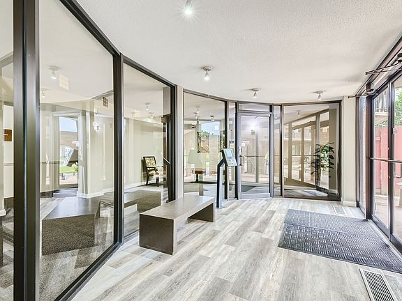 3rd image of 111 S Baybrook Dr Unit 306