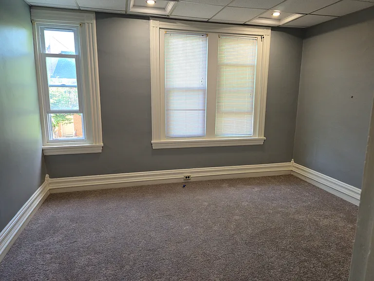 206 E Broad St #2 — Photo 6