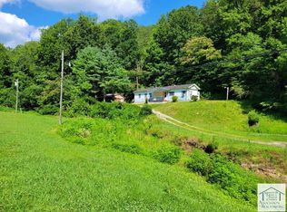 428 Carson Dr, Bassett, VA 24055