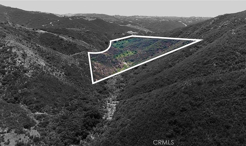2nd image of 15 La Cresta Highlands Cir