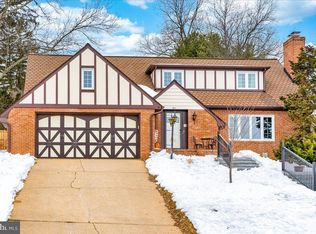 4 Arnold Dr, Westminster, MD 21157