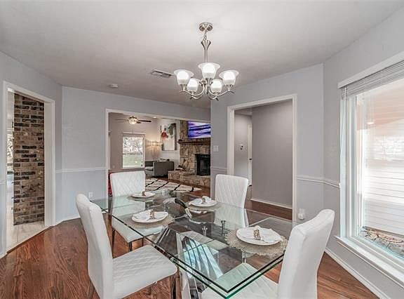 5th image of 7804 Sugarland Dr
