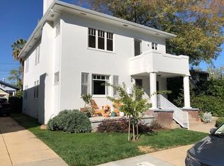 1042 37th St, Sacramento, CA 95816