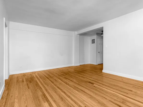 5610 Netherland Avenue image 8 of 14