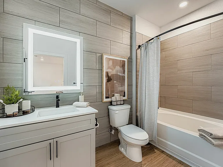 The Pendant Southlands Bathroom