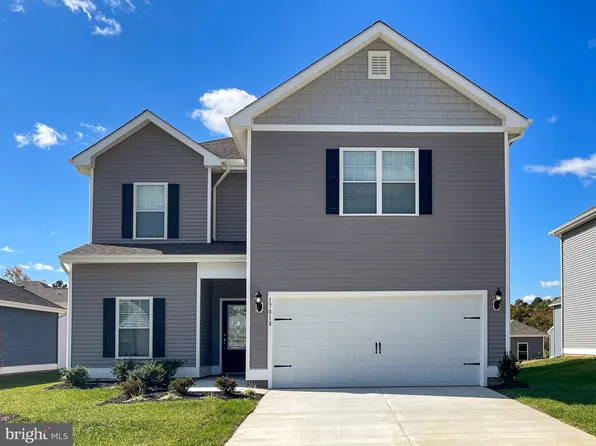 17018 Brookwood Dr, Bowling Green, VA 22427