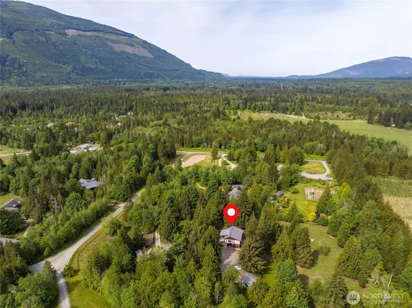 8349 Birdsview Meadows Lane, Concrete, WA 98237