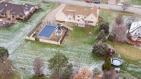 3rd image of 13262 S Cathy Ln