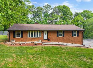 5403 Tomahawk Cir, Salem, VA 24153