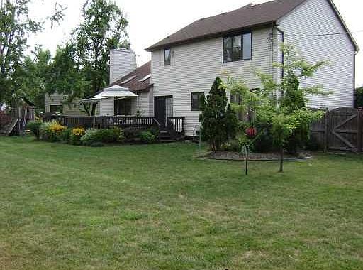 2nd image of 51 Falmouth Ln