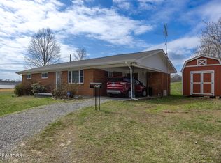 220 Lees Chapel Rd, Sweetwater, TN 37874
