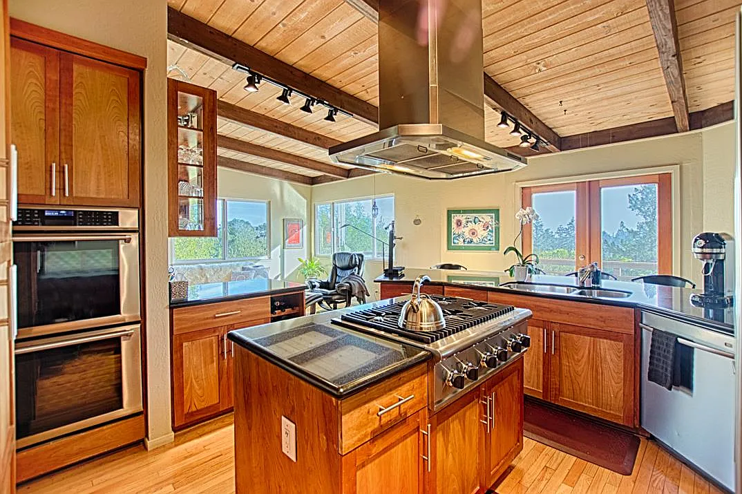 52 Tanglewood Trl photo 1