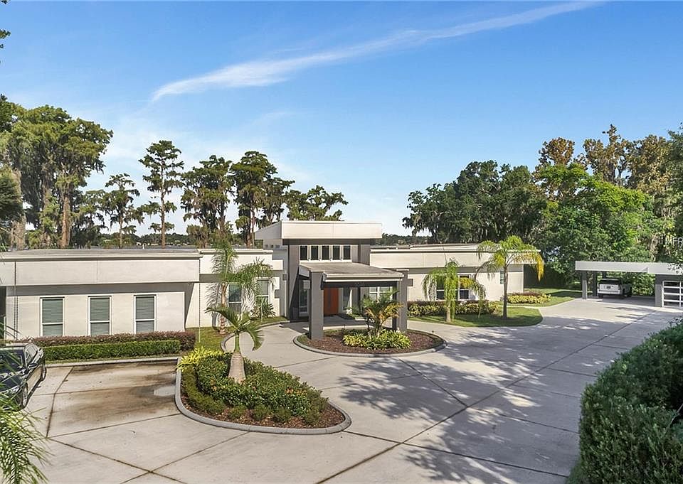 1st image of 5516 Parkdale Dr