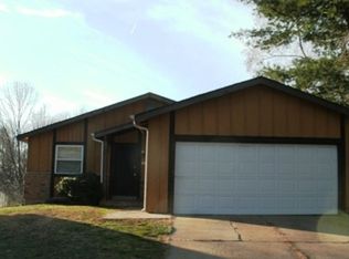 2696 Clovermere Ct, Florissant, MO
