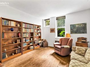 225 E 76th St APT 1E, New York, NY 10021