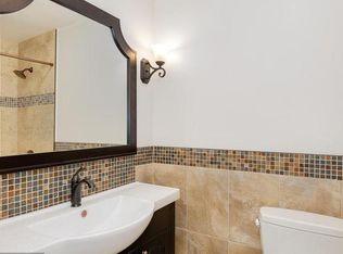 501 Williamsburg Rd, Sterling, VA 20164