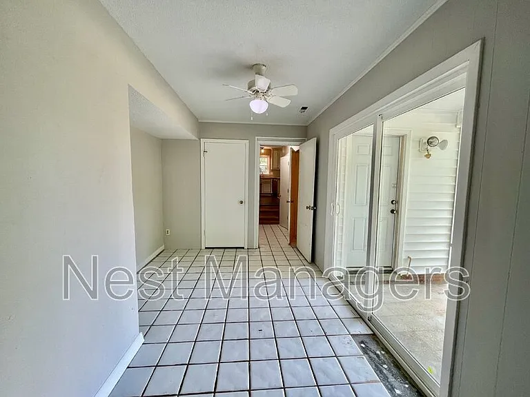 5651 Dodge Dr — Photo 20