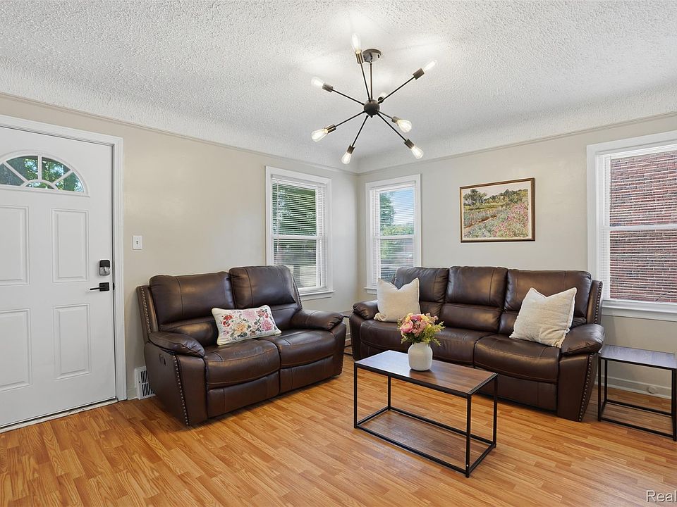 2204 N Franklin St, photo 5