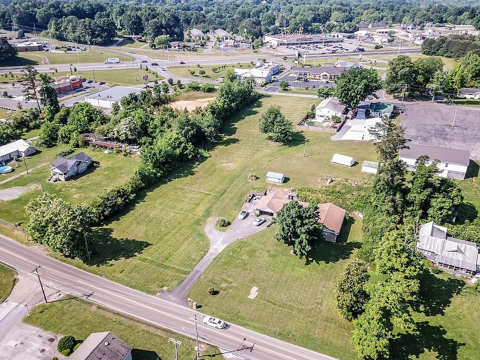 2nd image of 45 King St SE Lot 4 & 5