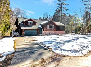 6 Lady Slipper Ln, Freeport, ME 04032