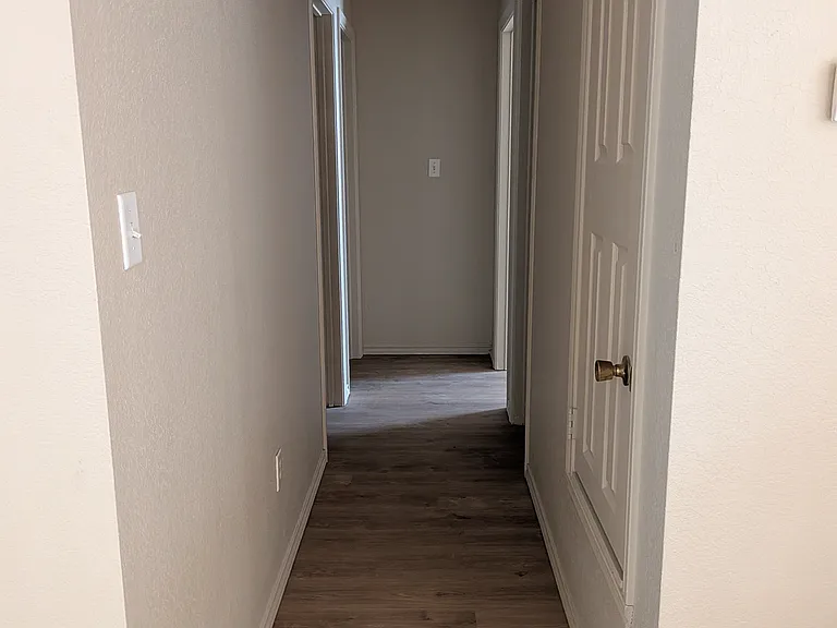 6205 S Lakeside Hills Ct — Photo 6