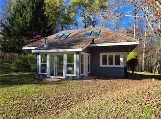 321 Saint Michaels Pl, South Kortright, NY 13842