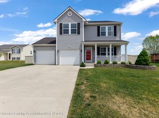 197 Lake Ridge Dr, Mason, MI 48854