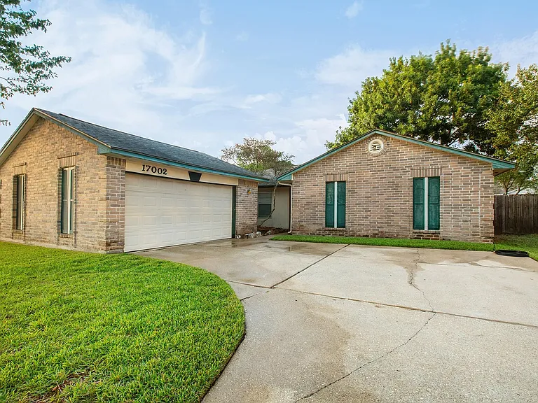 17002 Sky Blue Pl — Photo 15