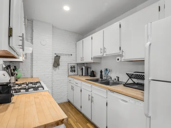 508 Broadway image 34 of 37