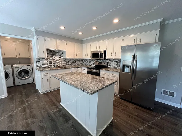 306 Lloydwood Dr — Photo 14