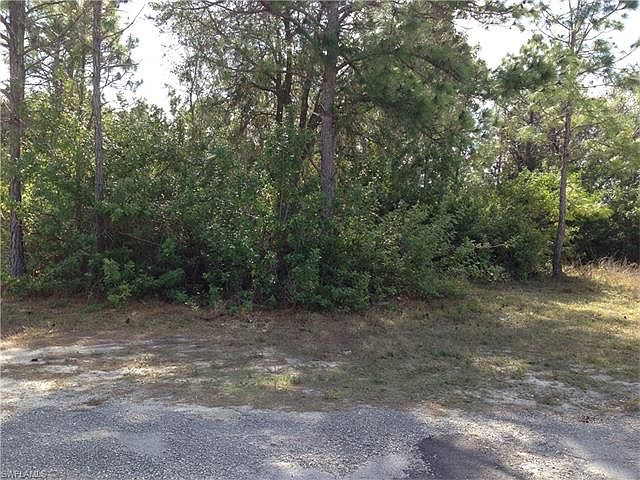 2nd image of 5331 Belrose St