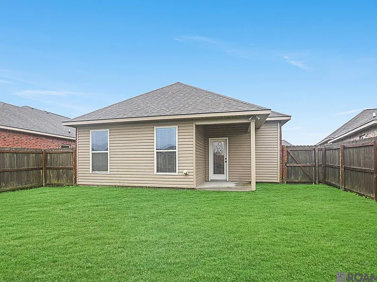 16248 Timberstone Dr — Photo 18