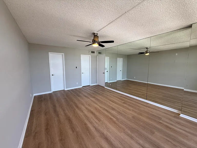 531 N Ocean Blvd #1805 — Photo 33