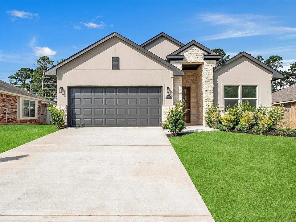 13405 Raintree Dr