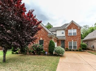 5247 S Newton Oak Cir, Memphis, TN 38119