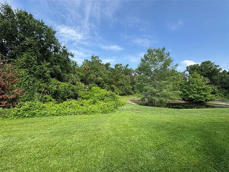516 Penny Royal Pl — Photo 10