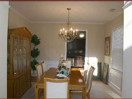 5th image of 3425 Long Lake Dr