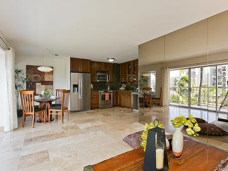 2115 Ala Wai Blvd #605 — Photo 9
