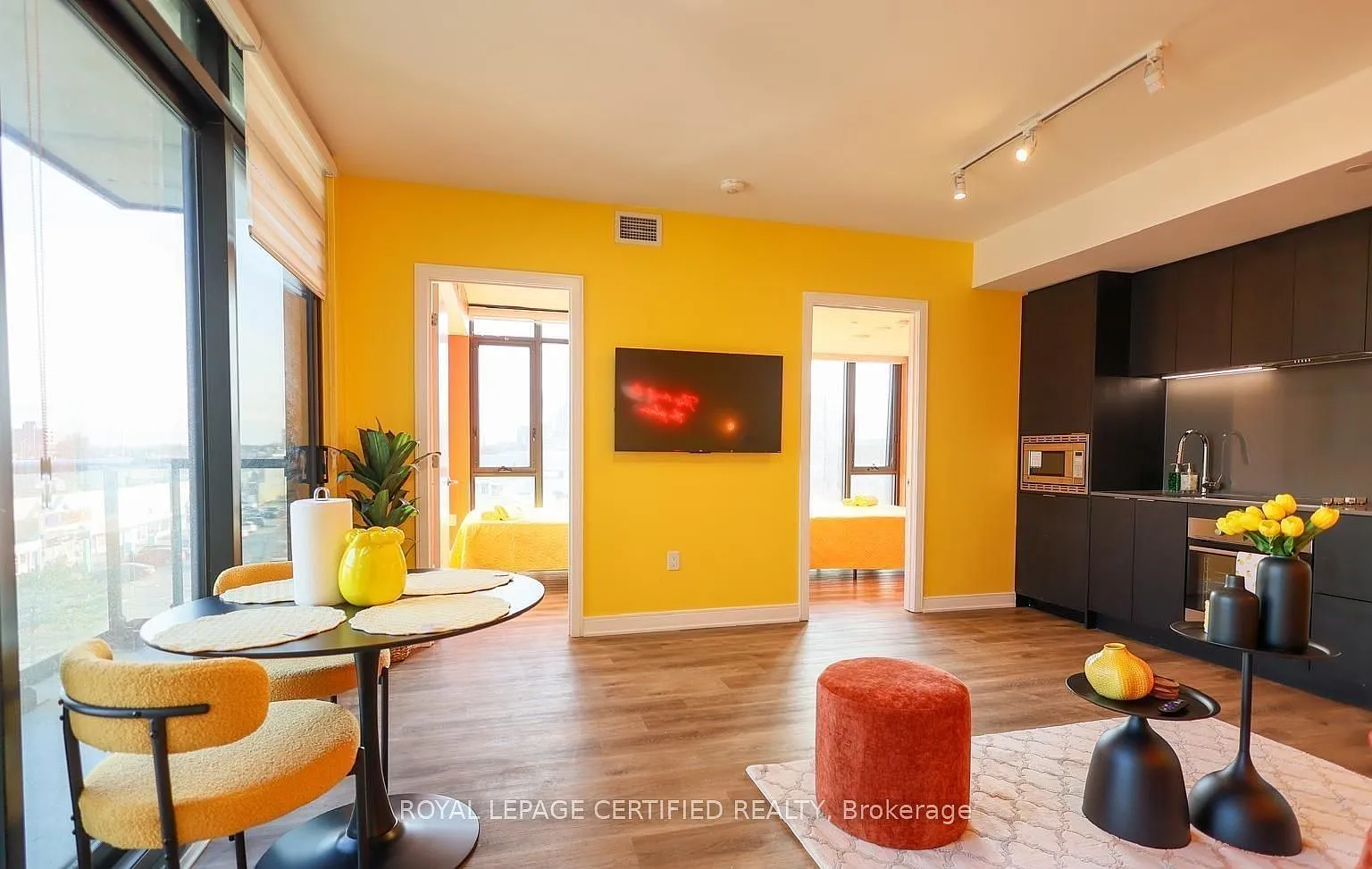 3 bed, $2,950 — Photo 3