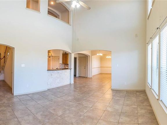 5th image of 3504 Calaveras Way