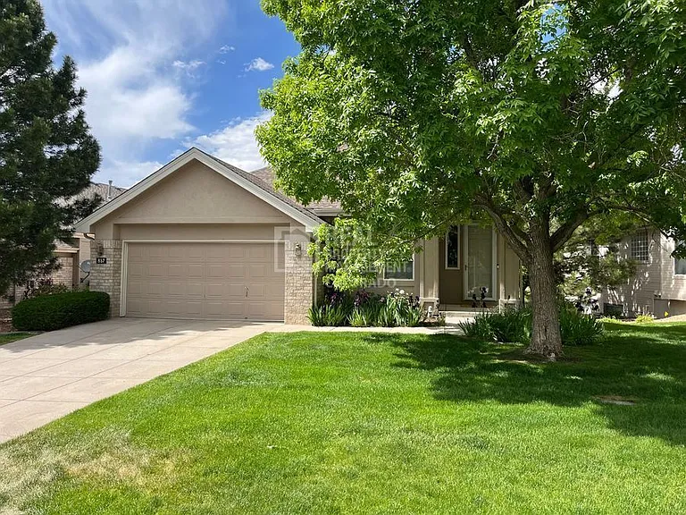 857 Appleby Pl — Photo 2