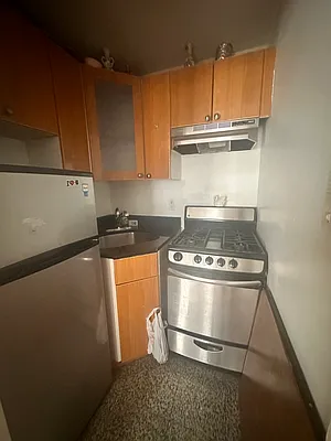 Rented by Smart City Real Estate LLC | media 11