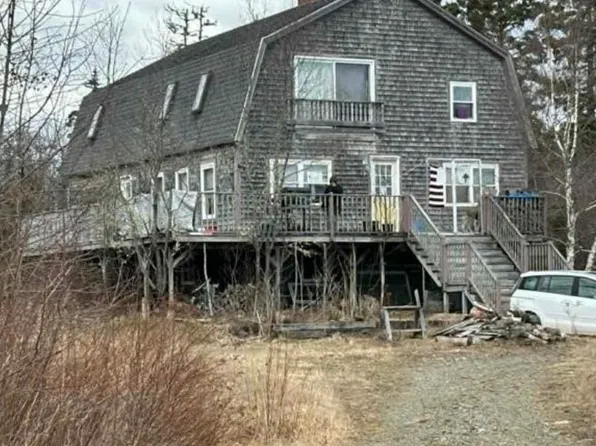 521 Dixie Rd, Trescott Township, ME 04652