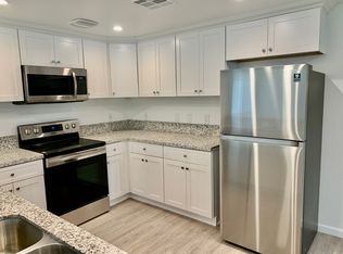 125 N Myrtle Ave UNIT B33, Pomona, CA 91768
