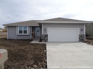 4220 SE Truman Ave, Topeka, KS 66609