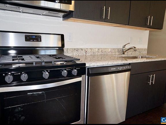 3rd image of 2302 Price Ave #A